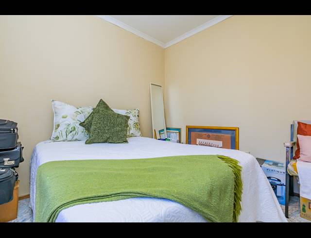 3 BEDROOM HOUSE FOR SALE IN SOUTHGATE